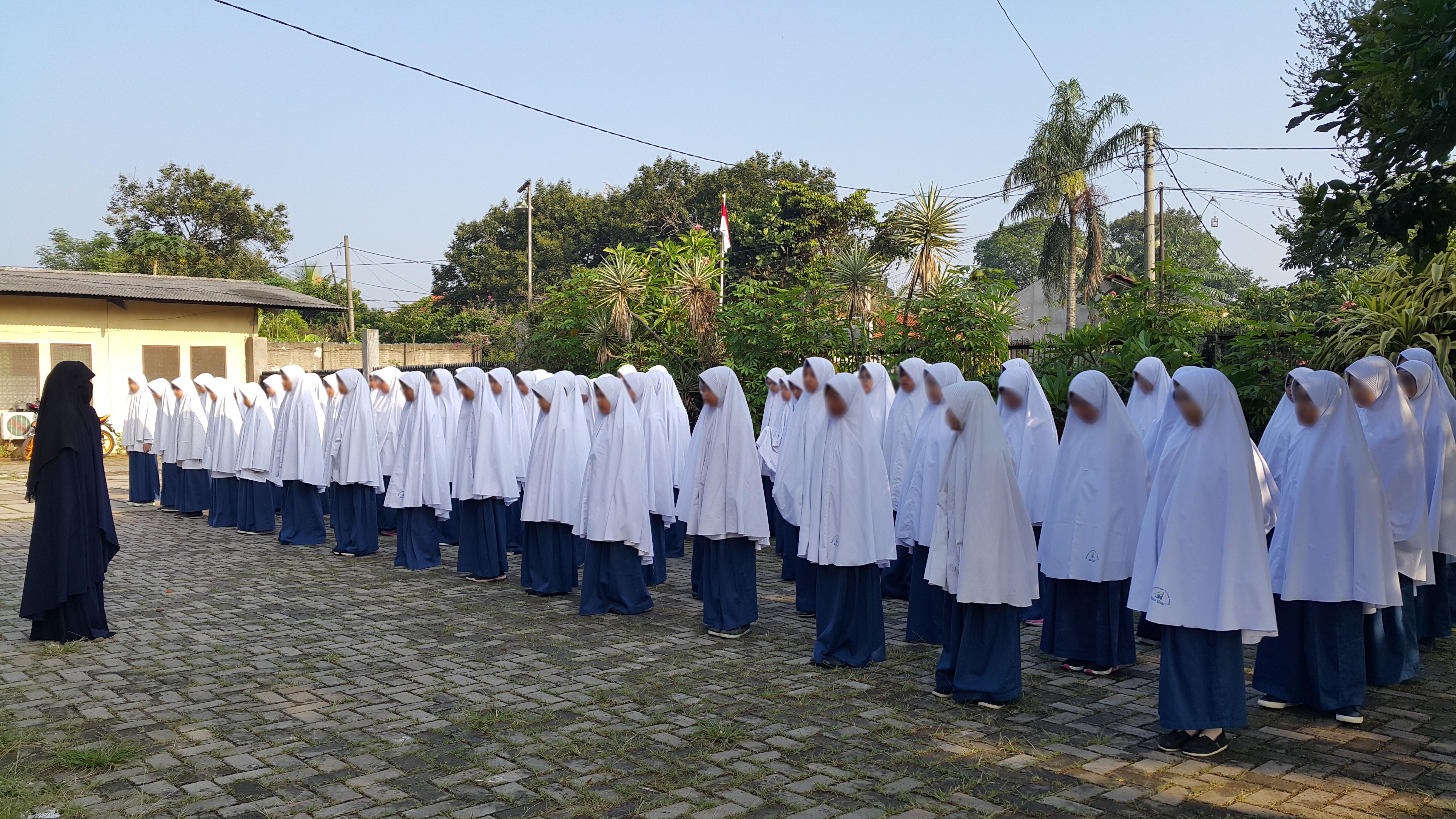 Kehidupan santri MIBS